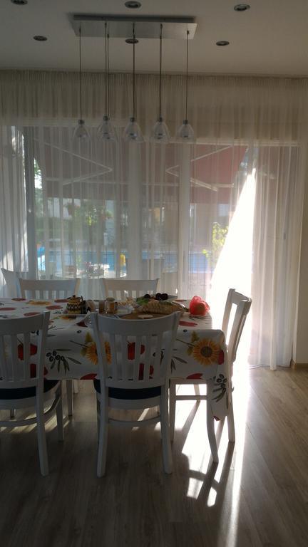 Tatyana Apartment Burgas Stad Buitenkant foto