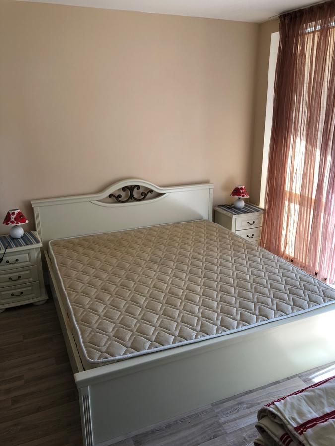 Tatyana Apartment Burgas Stad Buitenkant foto